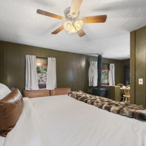 Cabin 1 - 8