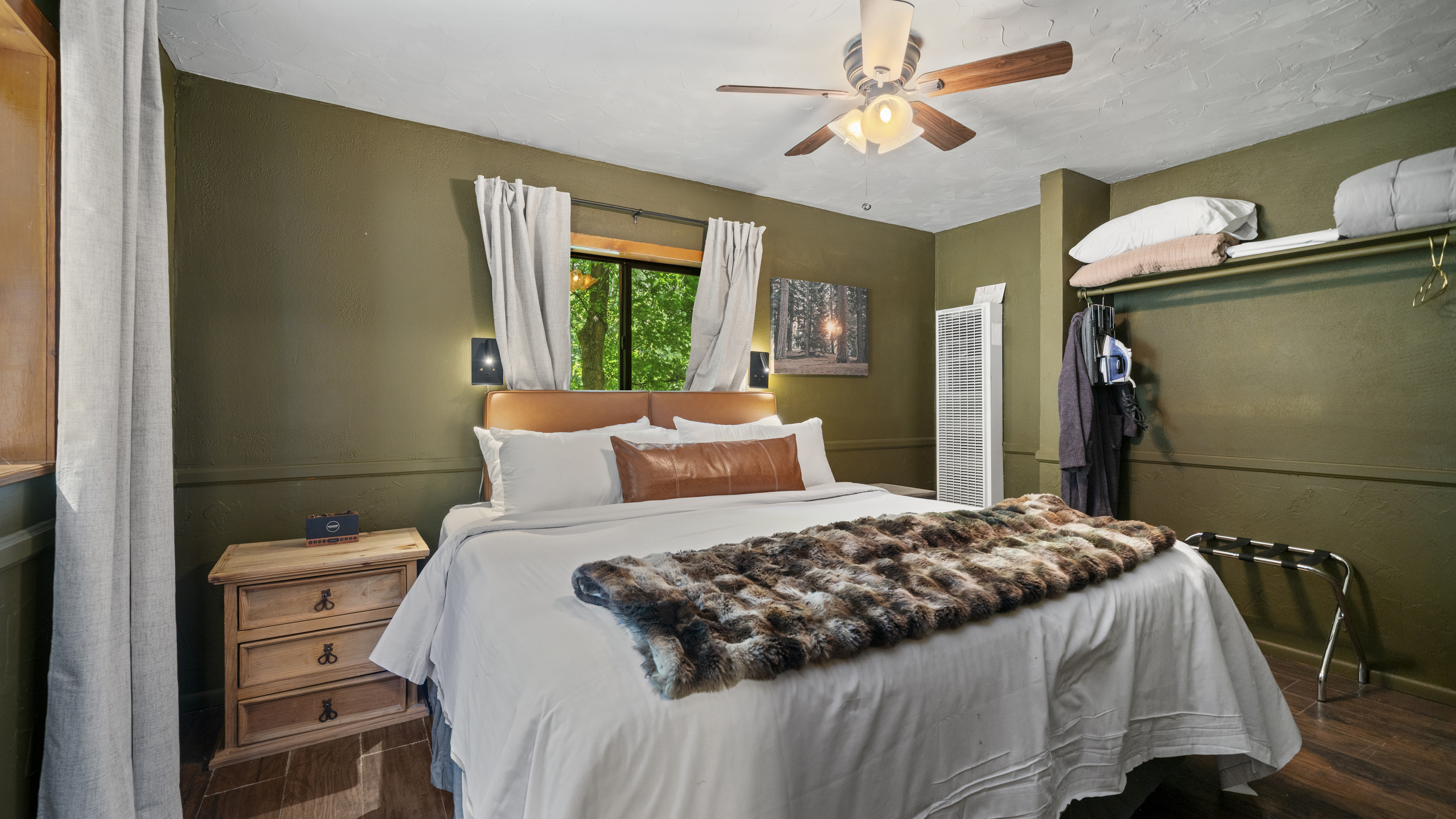 Don Hoel's Cabins, Cafe, & Venue - Sedona — photo 43 of 60