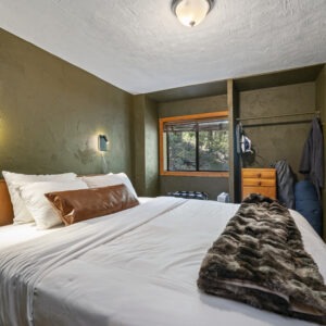 Cabin 6 - 8