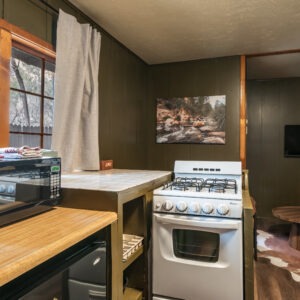 Don Hoel Cabins Cabin 3-6 (1)
