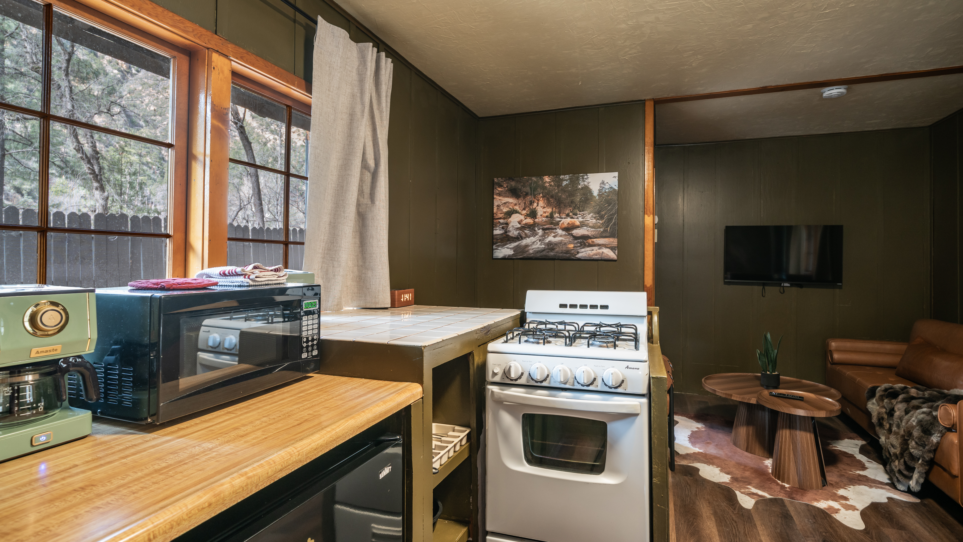 Don Hoel's Cabins, Cafe, & Venue - Sedona — photo 50 of 60